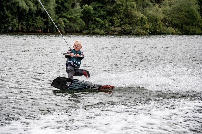 Freddie Sewell at the 2022 Malibu Boats UK Wakeboard And Wakesurf Nationals - Photo Mantis Pro Media